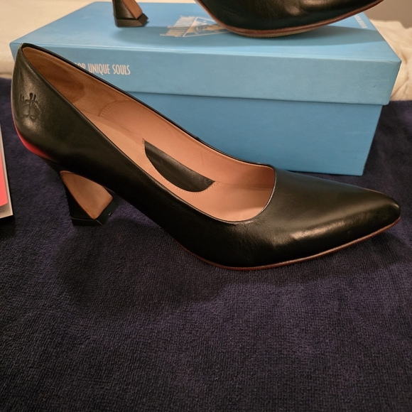 Fluevog Desmond Heels Size 8m5 Pumps Black - Picture 6 of 16